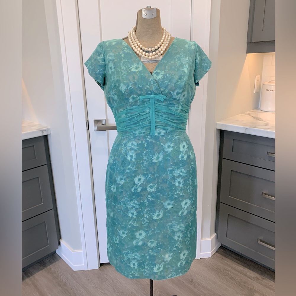 Early 60s floral Chiffon Wiggle dress - Large